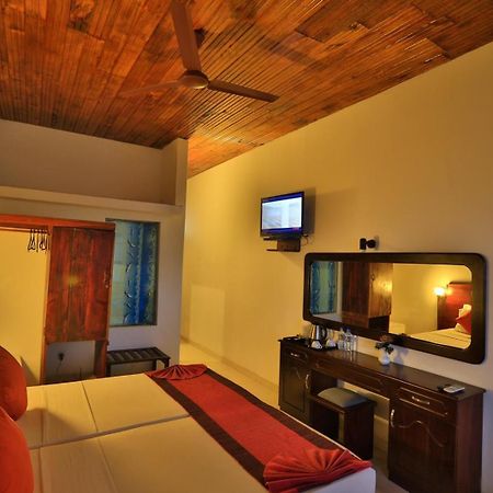 Hotel Lanka Super Corals 希克杜沃 外观 照片