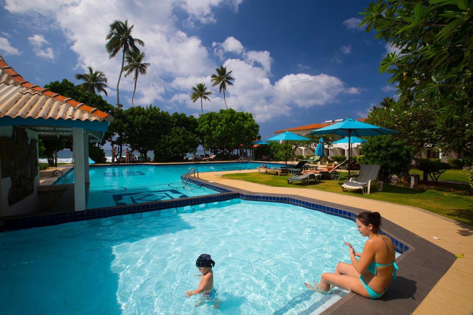 Hotel Lanka Super Corals 希克杜沃 外观 照片